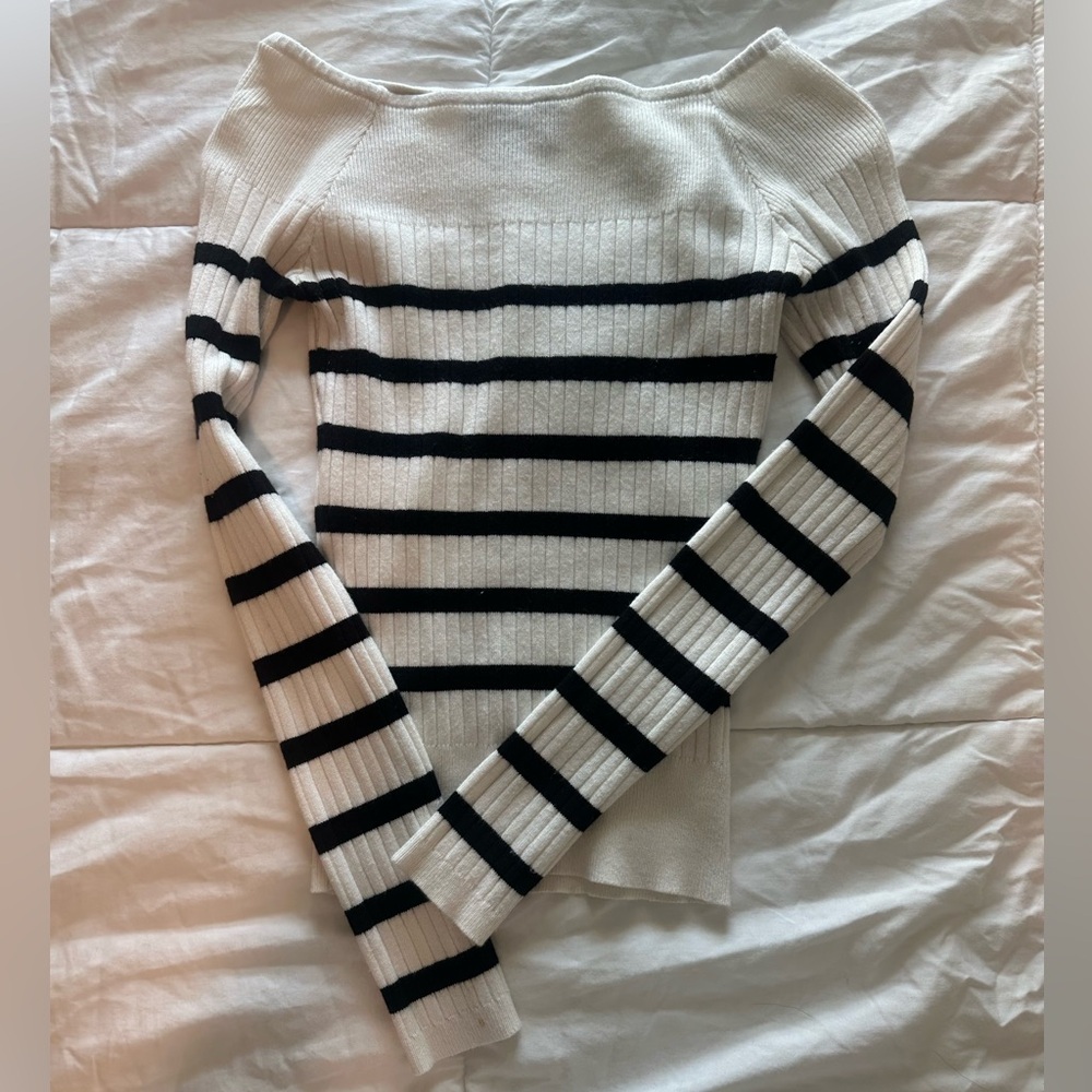 Striped Black and White Women's Sweater